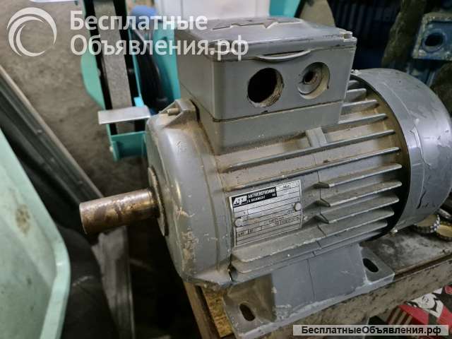 Электродвигатель 1.5 кВт 1415 об/мин лапы Antriebstechnik (90L4)