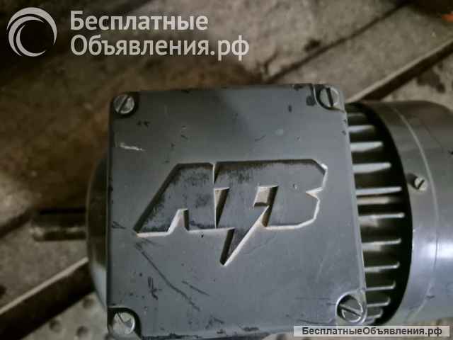 Электродвигатель 1.5 кВт 1415 об/мин лапы Antriebstechnik (90L4)