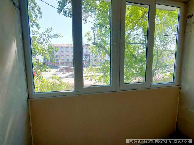 Квартиру напротив ТЦ Горизонт