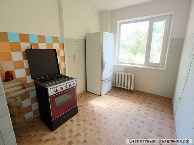 Квартиру напротив ТЦ Горизонт