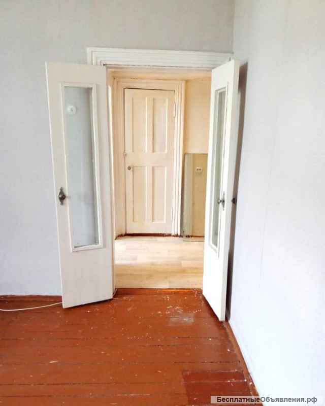 1 комнатную квартиру в Первоуральске