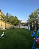 Дом в Старых Бановцах, Сербия