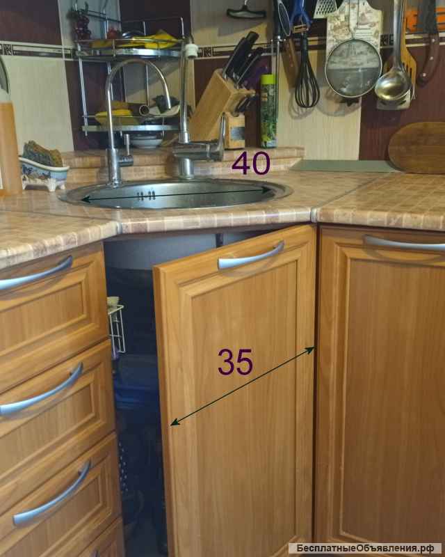 Кухонный гарнитур угловой 120 см х 300 см бу