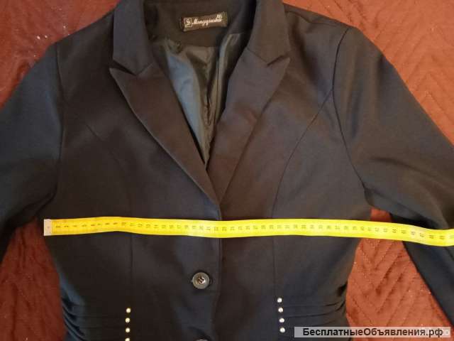 Пиджак женский. Размер 46.