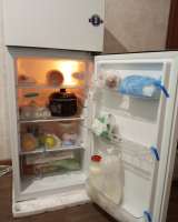 Холодильник с морозильником