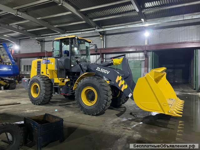 Фронтальный погрузчик XCMG ZL50GV ковш - 3,2 м3, г/п 5,5 тн, двигатель WD10G220E23, кондиционер