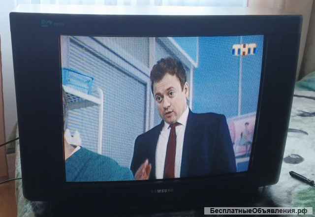 Телевизор "SAMSUNG"