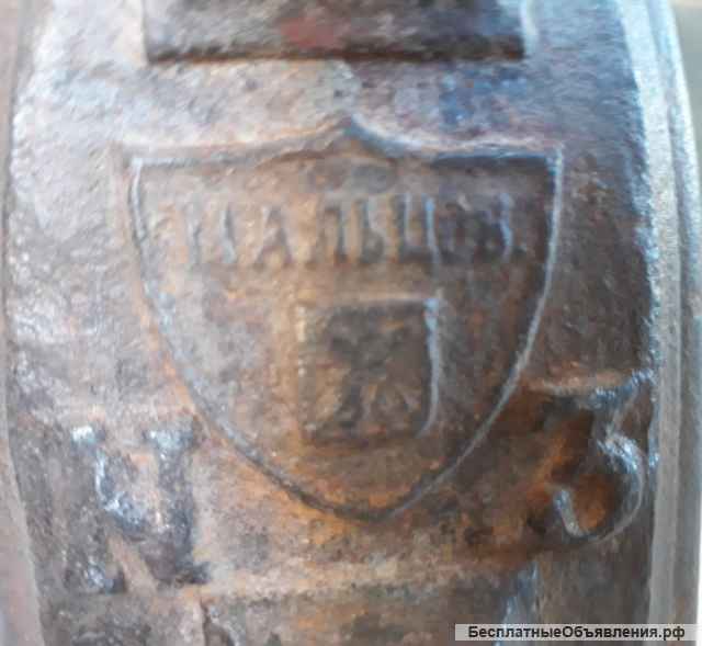 Утюг старинный чугунный, конец 19 века, завод Мальцова, 3, с гербом, в хорошем состоянии