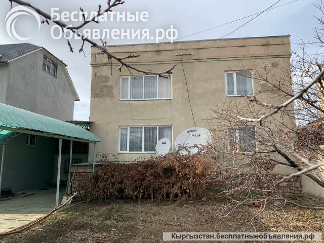 Трехуровневый дом, 8 комнат, г. Каракол, б/п