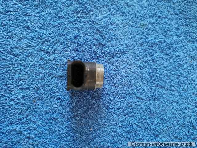 LR038084 Датчик парковки перед/зад Land Rover оригинальный