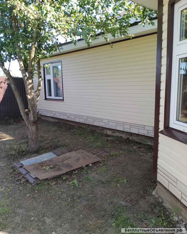 Зимнюю дачу на берегу