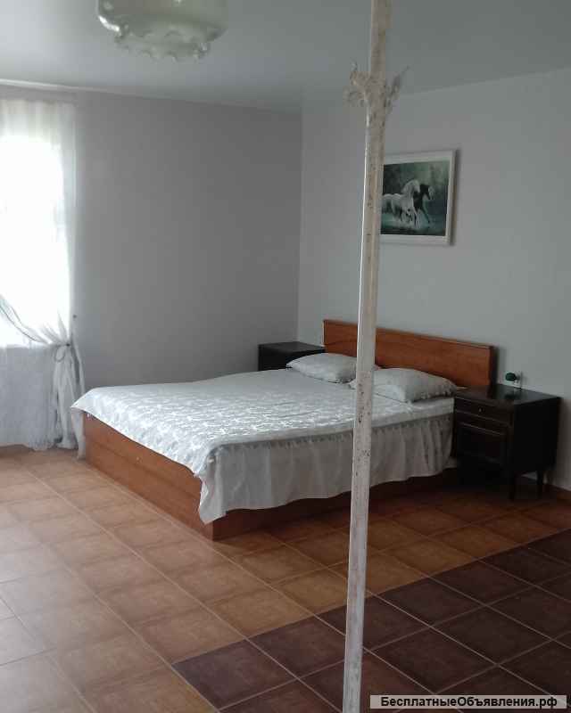 Зимнюю дачу на берегу