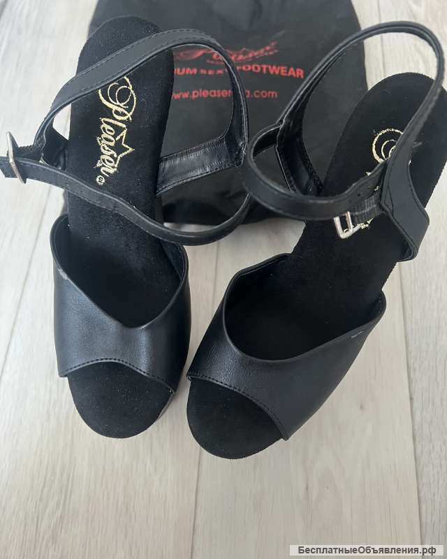 Стрипы pleaser