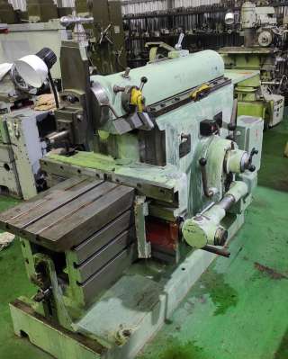 Поперечно-строгальный станок 7б35