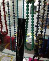 Бусы из натуральных камней в ассортименте