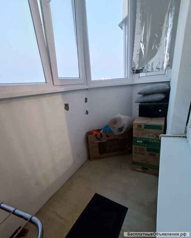 Квартиру-студию 26кв.м 15/16эт.