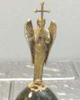 Вазы статуэтки из натуральной яшмы