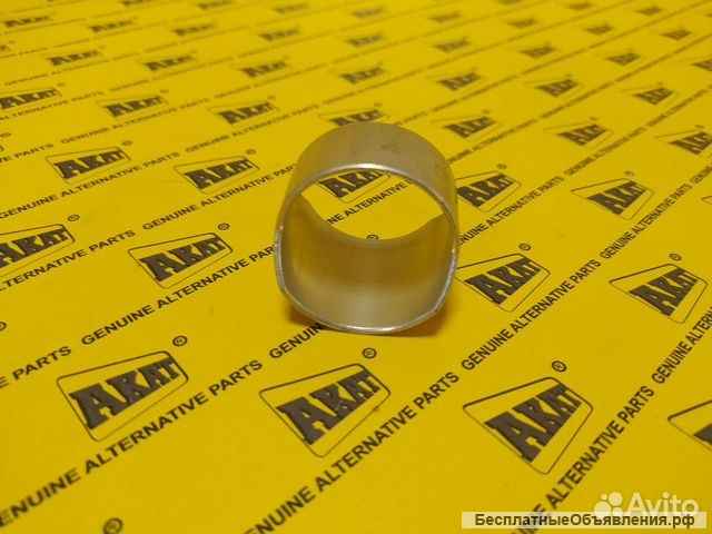 Втулка шатуна Deutz 0425 0012