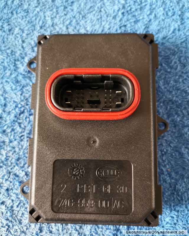 LR018366 Блок управления адаптивным светом фары для Land Rover Range Rover Sport оригинальный