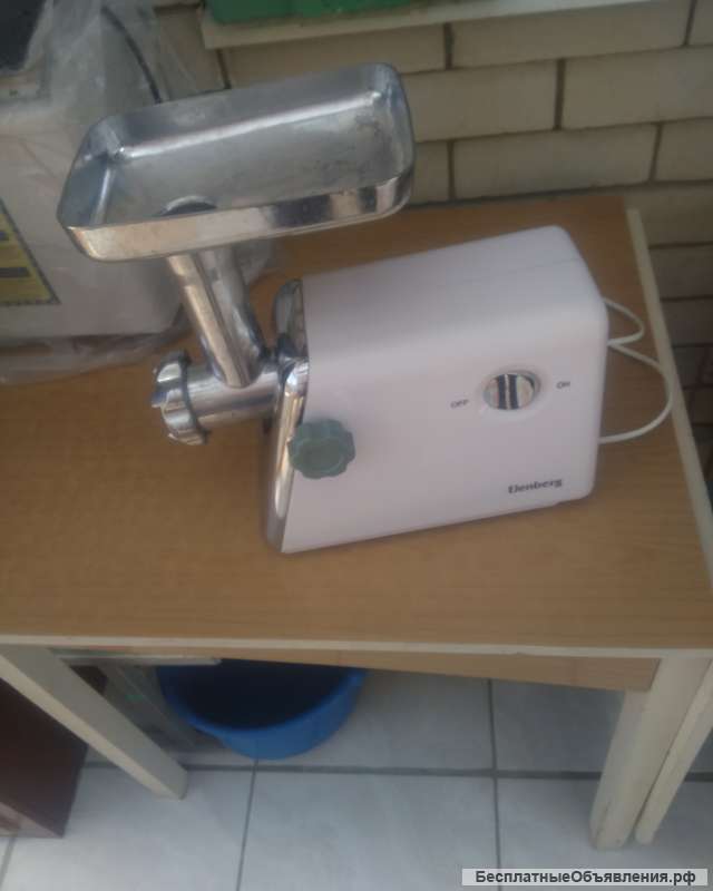 Мясорубка Elenberg