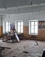 Здания с земельным участком