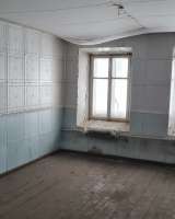 Здания с земельным участком