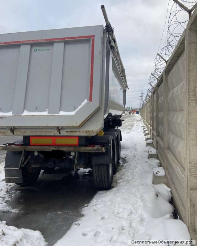 Водитель на тонар категории Е