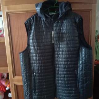 Мужской жилет