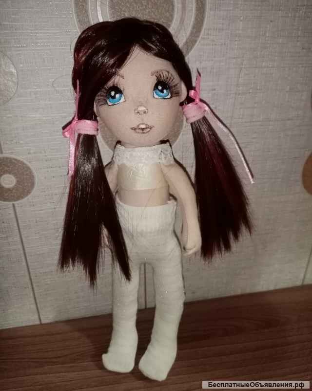 Текстильная кукла ручной работы