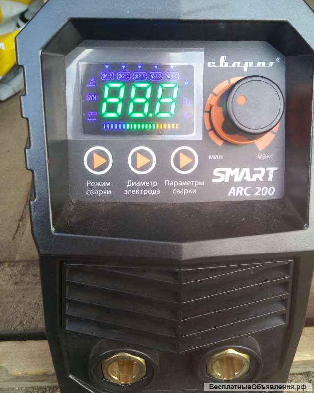 Сварочный инвертор REAL SMART ARC 200
