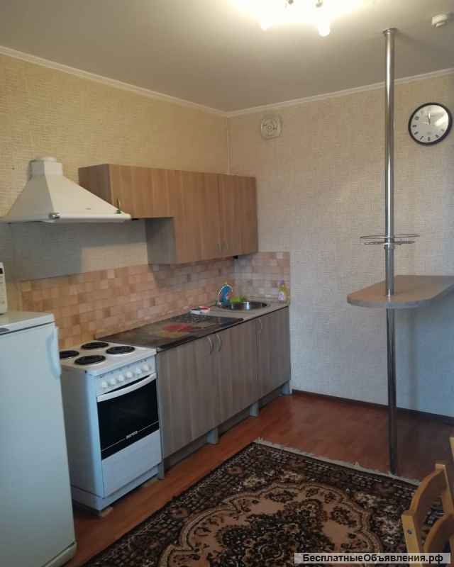 1 к.кв. ЗИП ул. Зиповская, 40/ 17/ 12, эт. 4/ 14 панель.