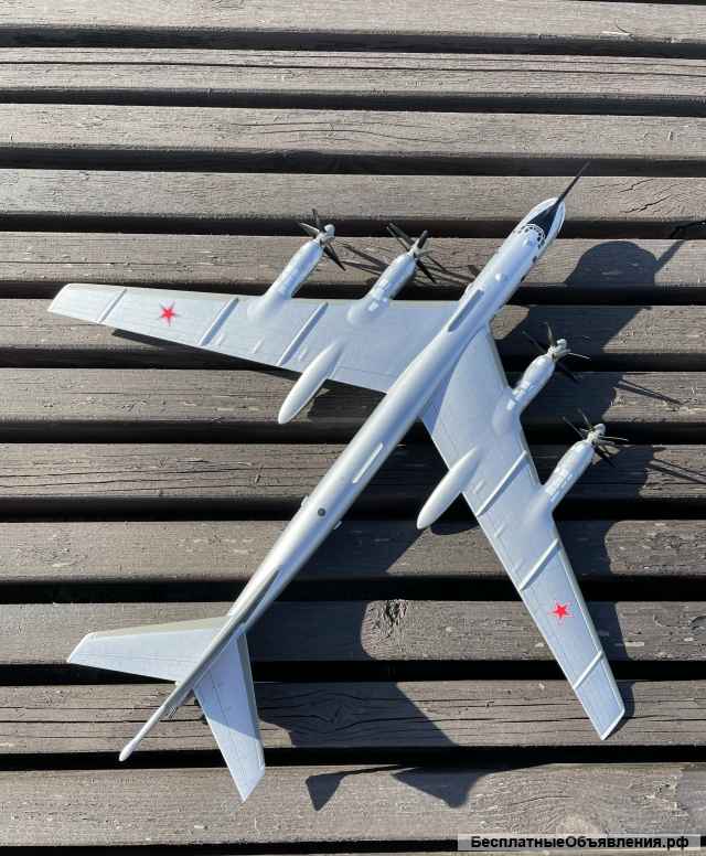 Самолет ТУ-95