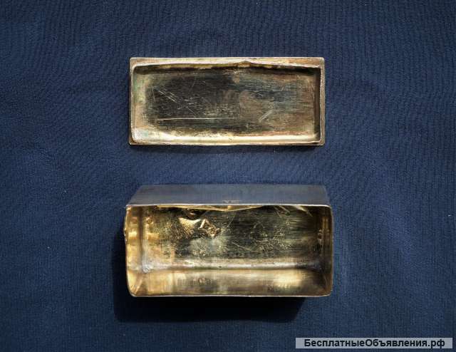 Старинный серебряный ящичек для Святых Даров. Мастерская Кузьмы Конова. Россия, сер. XIX века.