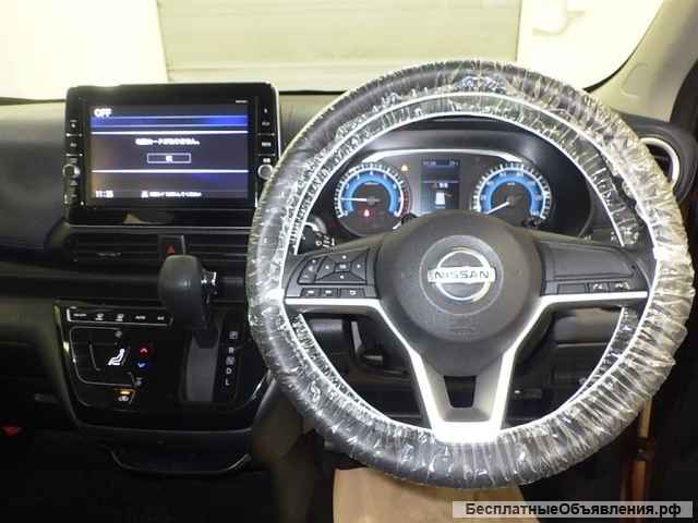 Хэтчбек гибрид кей-кар Nissan Dayz кузов B44W модификация Highway Star -X гв 2019