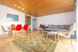 MIREILLE, 3,5-комнатная мансардная квартира со скошенными потолками и балконом, Лёйкербад Швейцария