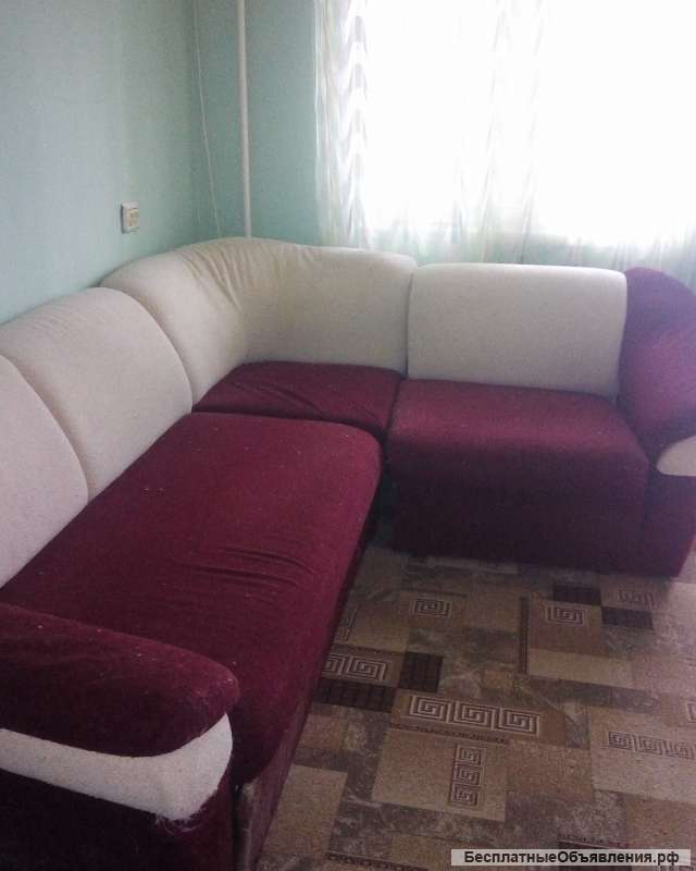 Диван, кресло и два шкафа