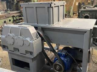 Шредер одновальный SL-1000 "СМК-Ресурс"