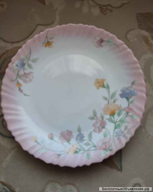 Тарелки столовые ARCOPAL Франция