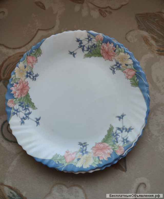 Тарелки столовые ARCOPAL Франция