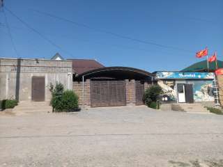 ДОМ, ж/м Ак Ордо С двумя магазинами