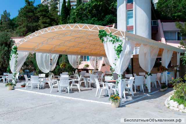 Кухонный рабочий с проживанием на берегу