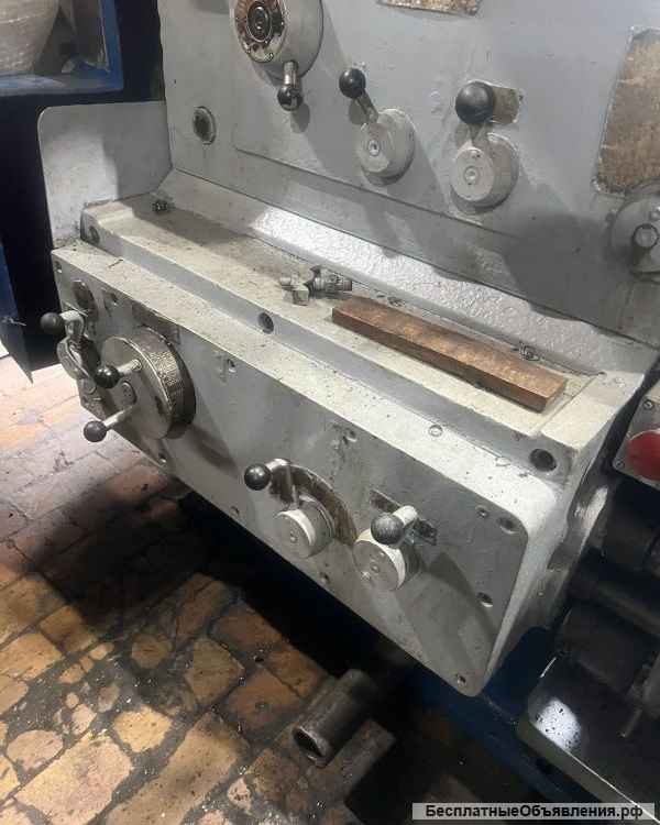 Станок токарно-винторезный 1М63