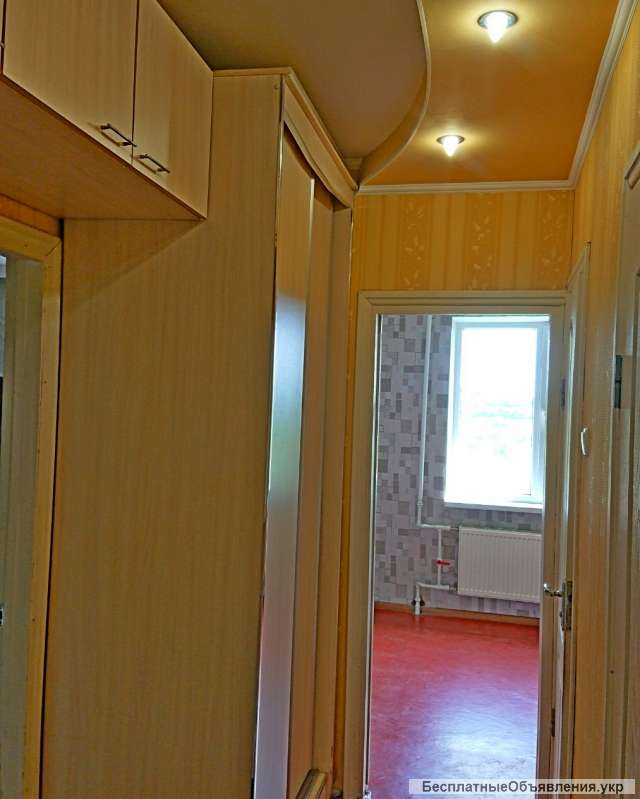 1.6.9 на Героев Крут. Косметический ремонт.