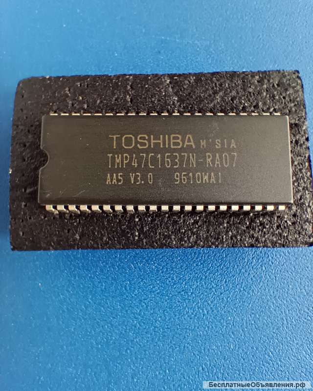 Микросхема TMP47C1637N-RA07