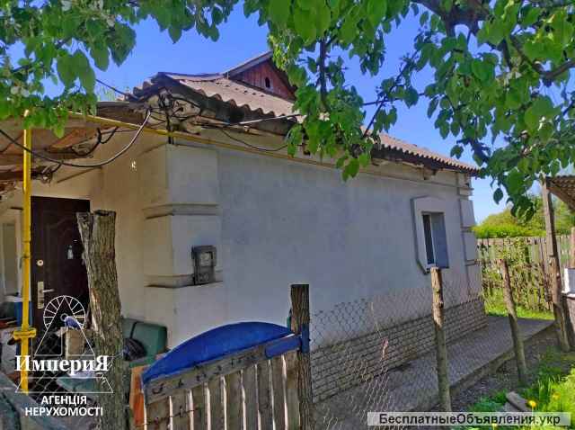 Дом с большим участком в Малой Сквирке