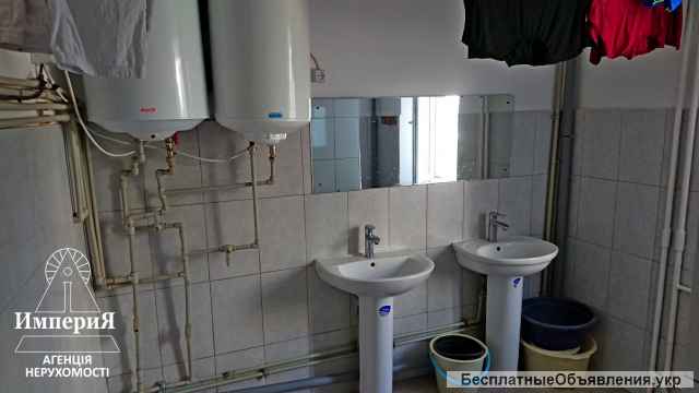 Комната с ремонтом возле парка Александрия