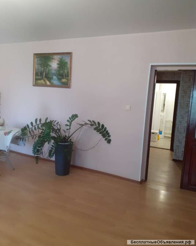 Дом с земельным участком