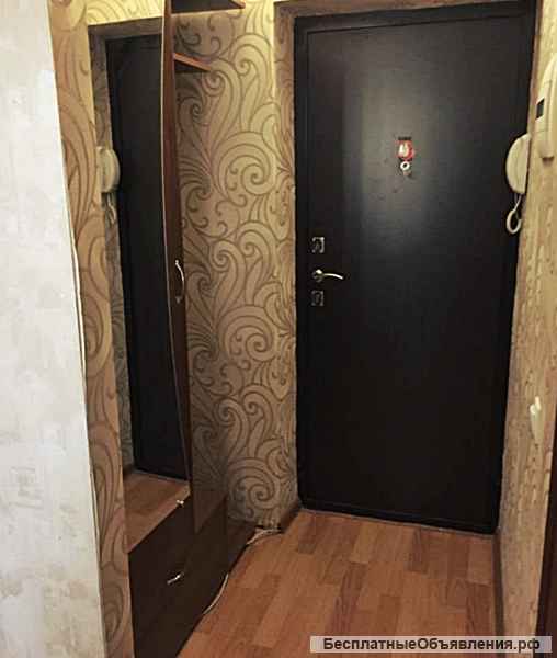 Сдаю 1к.кв. ул. Космическая 1/3кирп. 30м. ремонт