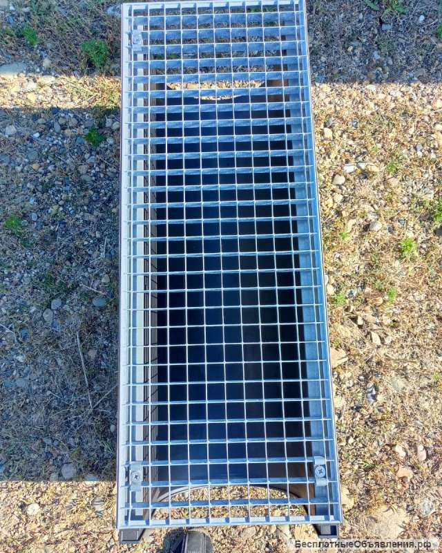 Лоток водоотводный Gidrolica Light DN300