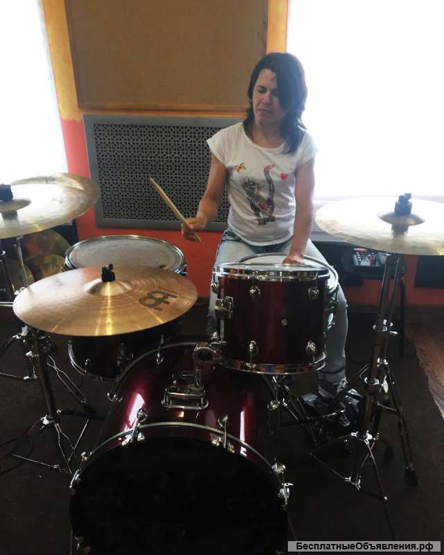 Обучение игре на барабанах